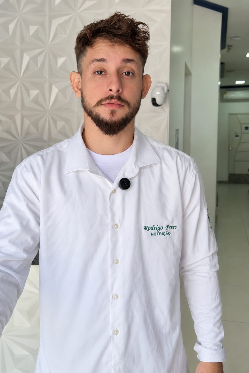 Carlos Rodrigo Pinheiro Peres - Nutricionista